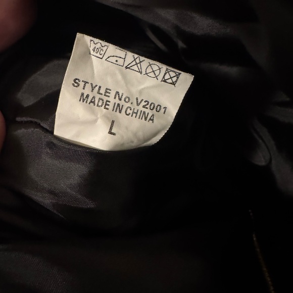 Wanna B Black and White Herringbone Vest - Picture 5 of 7